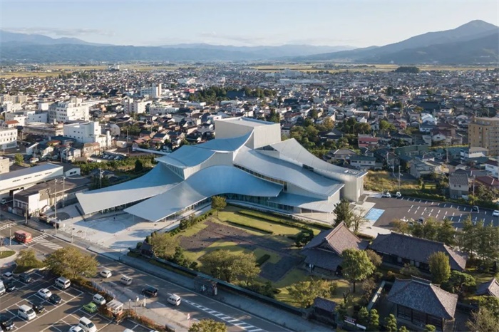 日本鹤岗文化馆新馆 | sanna -- 建筑畅言网